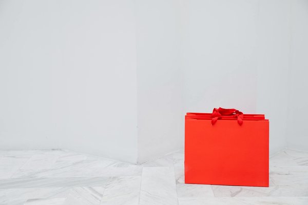 Y2k : découvrez la tendance qui redéfinit la mode moderne